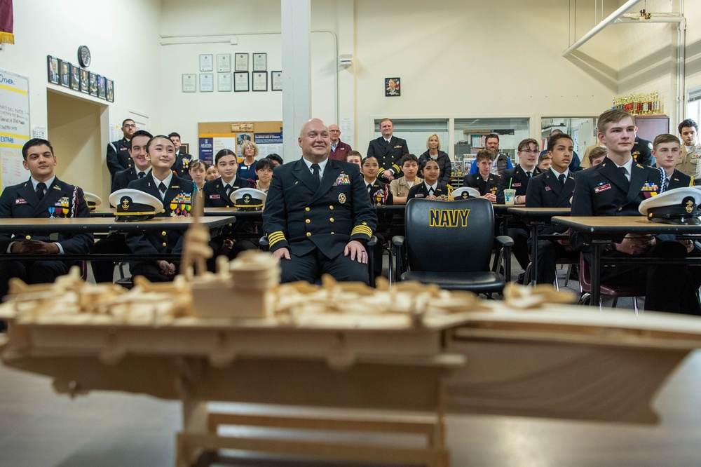 USS Ronald Reagan (CVN 76) commanding officer, Capt. Dale Gregory conducts community outreach in the Seattle area