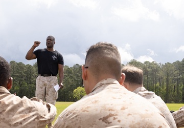Personnel Administration School hosts field meet