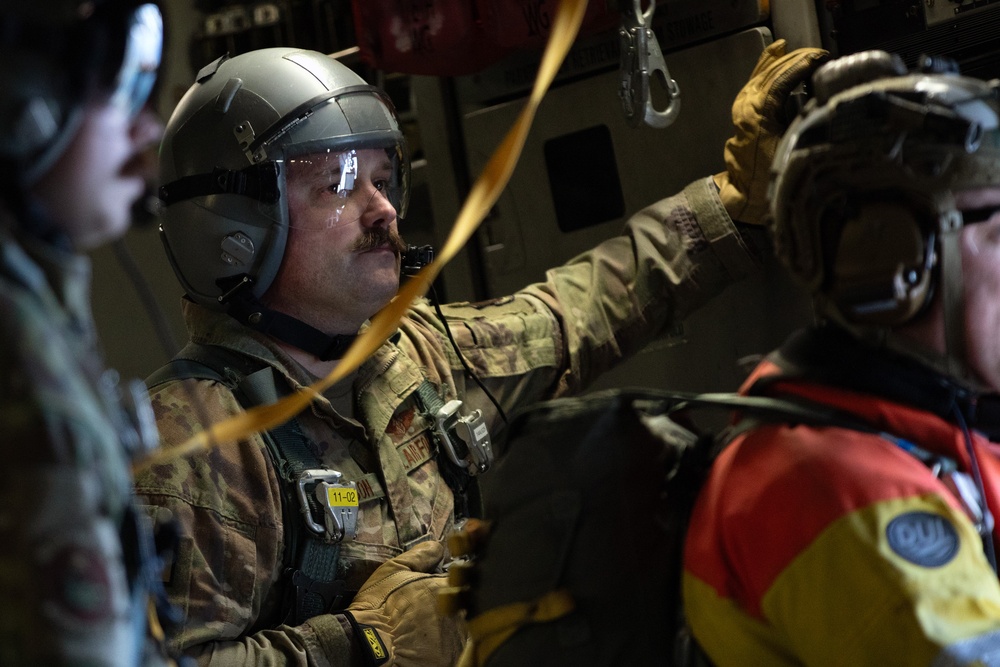 Pararescue, airlift Alaska Air National Guardsmen parachute jump into Kodiak