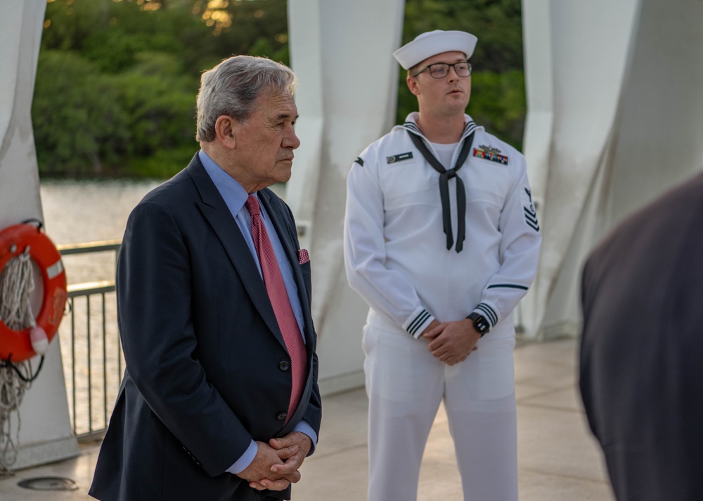 New Zealand Deputy Prime Minister Tours USS Arizona Memorial with COMPACFLT