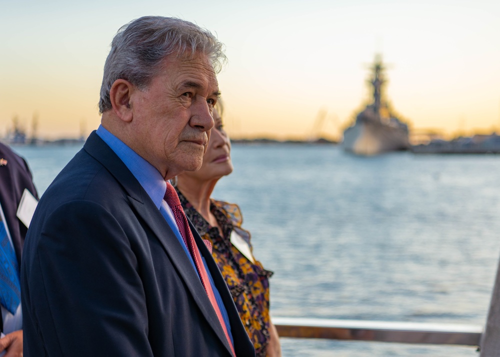 New Zealand Deputy Prime Minister Tours USS Arizona Memorial with COMPACFLT