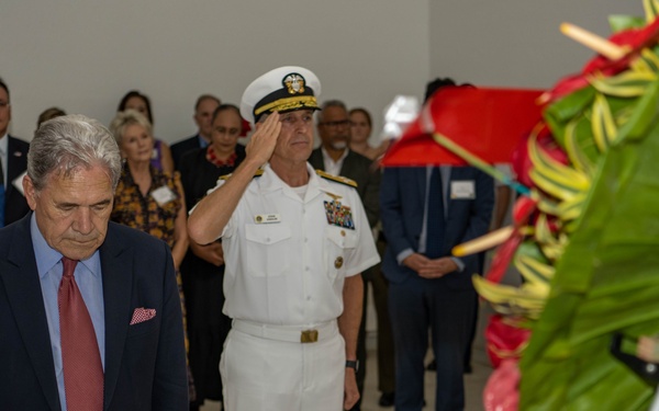New Zealand Deputy Prime Minister Tours USS Arizona Memorial with COMPACFLT