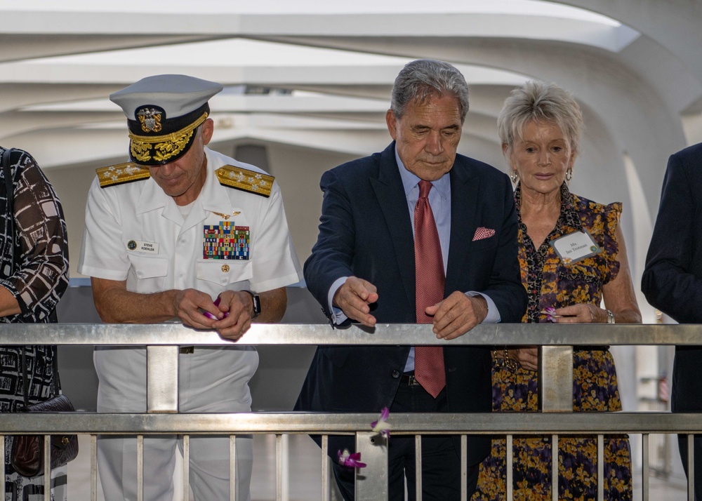 New Zealand Deputy Prime Minister Tours USS Arizona Memorial with COMPACFLT