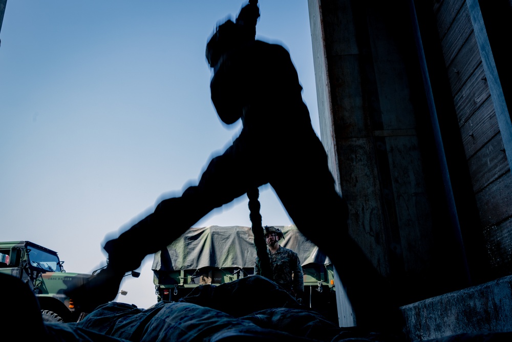 31st MEU | BLT 1/7 completes fast rope qualification