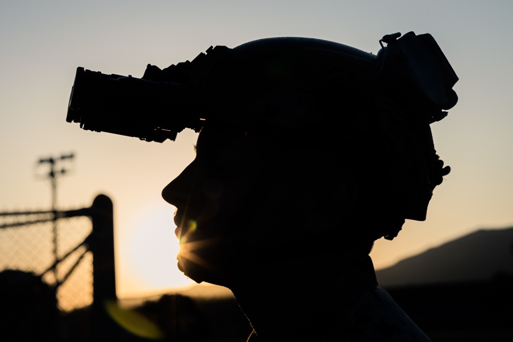 31st MEU | BLT 1/7 completes fast rope qualification