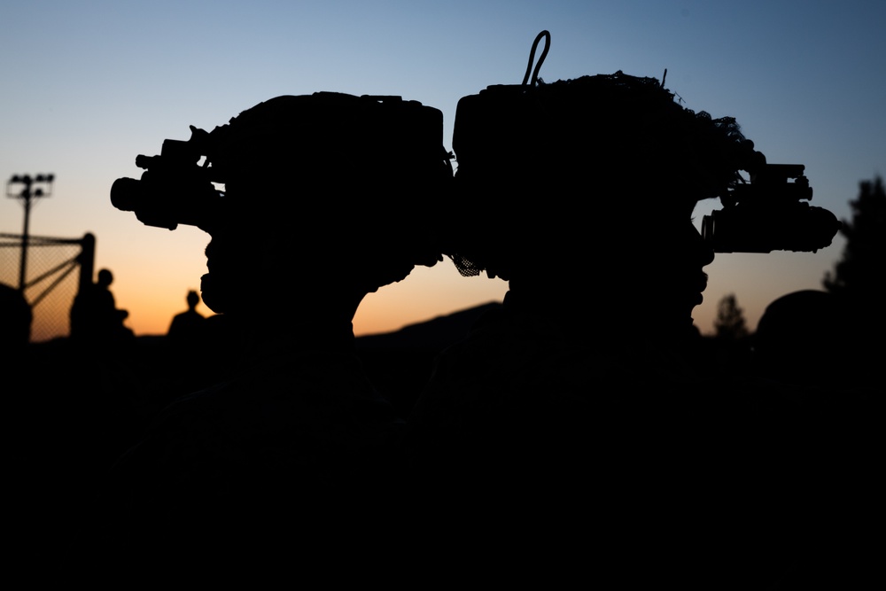 31st MEU | BLT 1/7 completes fast rope qualification