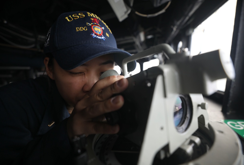 USS Milius (DDG 69) Conducts Small Boat Operations at White Beach Naval Facility