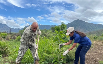 Joint Base Pearl Harbor-Hickam supports A Day on the Land at Ma'o Farms