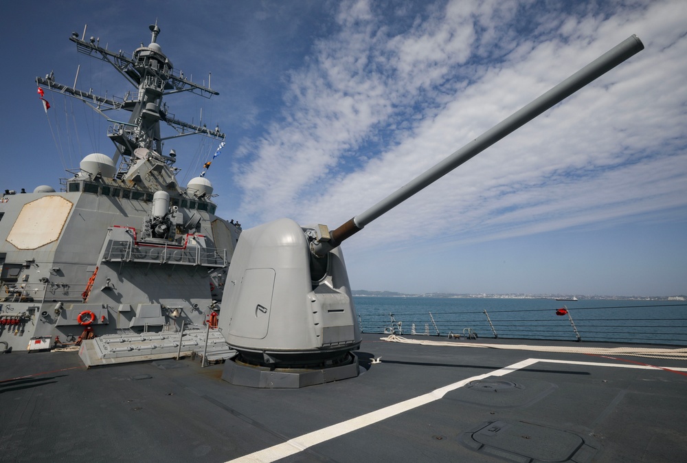 USS Milius (DDG 69) Conducts Small Boat Operations at White Beach Naval Facility