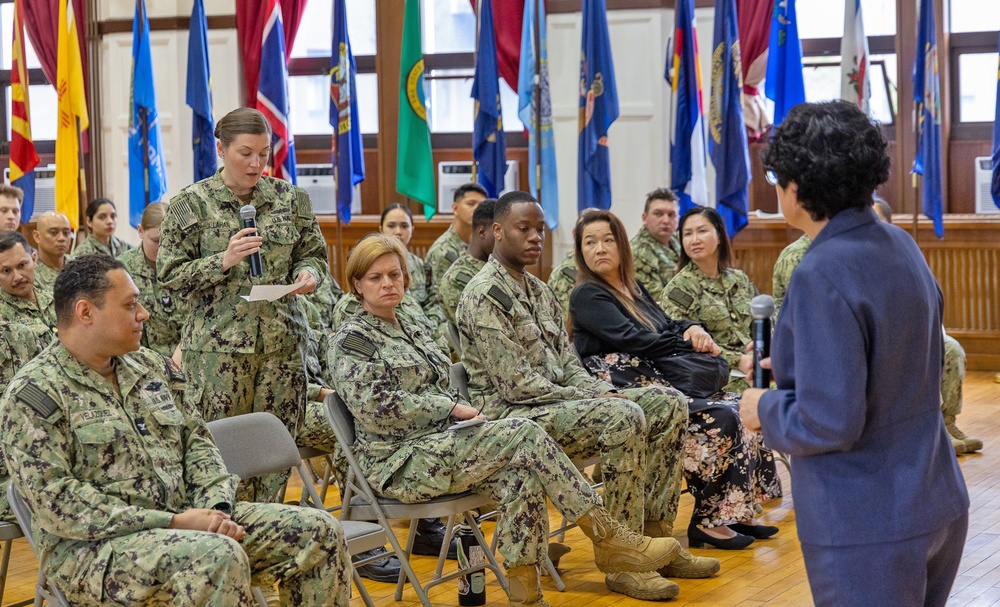 Deputy Assistant Secretary of Defense for Health Services Policy and Oversight Visits USNH Yokosuka