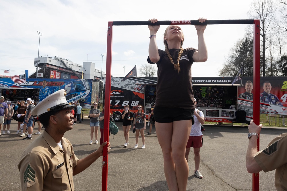 Pull-ups for the Marine Corps 250 at Martinsville Speedway