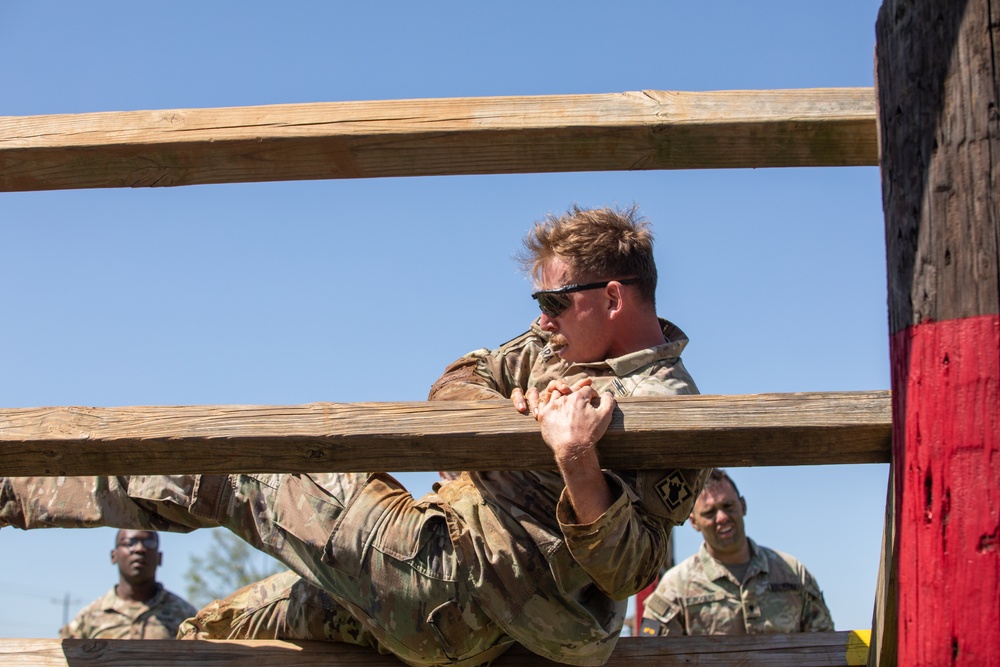 XVIII Airborne Corps Best Squad Competition: Special Forces Obstacle Course