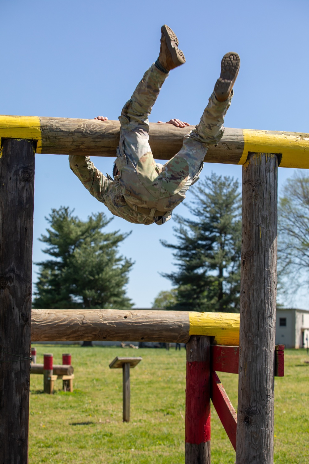 XVIII Airborne Corps Best Squad Competition: Special Forces Obstacle Course