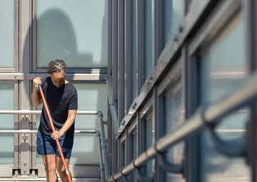 CFAY TPU Sailors Clean Pedestrian Overpass