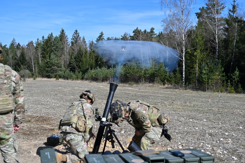 Sky Soldiers shoot mortars during LFX