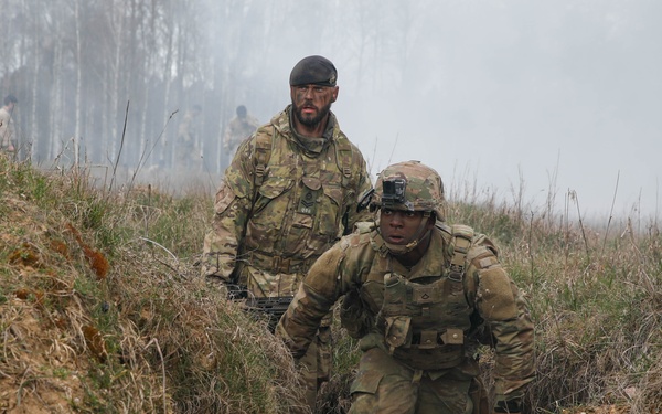 U.S. Army Soldiers Run Bayonet Lanes During British Army Leader Development Programme
