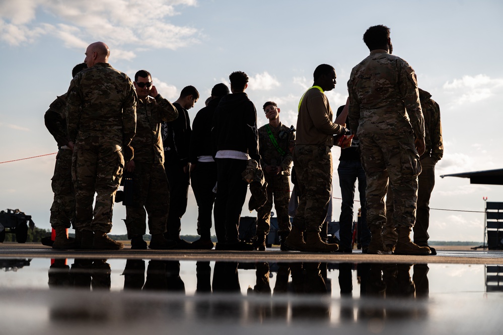 Quarterly Load Crew Competition