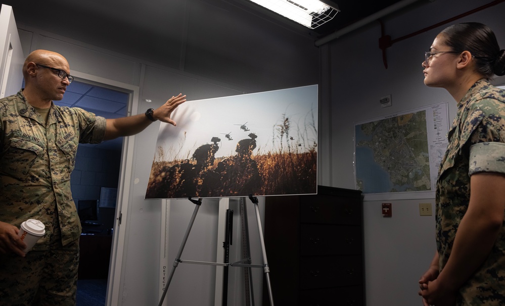 2d Marine Division COMMSTRAT Gallery Showcase