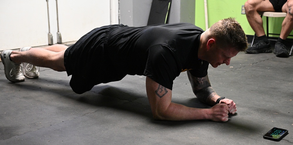 Buffalo District Military Leaders Practice Army Combat Fitness Test