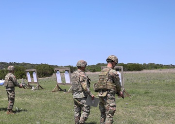 Fort Cavazos Soldiers Fire M17 during German Armed Forces Badge Testing