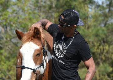 ‘Hey, I’m here for you’ Healing Connection for Wounded Soldier