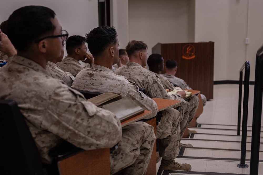 TTECG hosts SLTE 2-25 welcome aboard brief