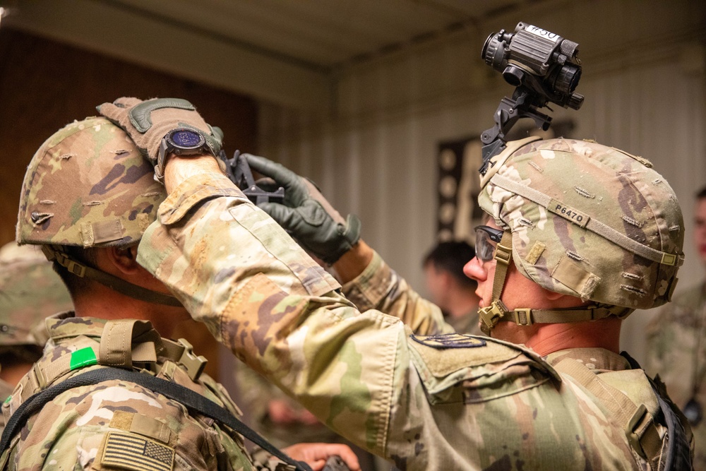 XVIII Airborne Corps Best Squad Competition: M4 Night Qualification