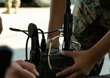 31st Marine Expeditionary Unit performs radio operability testing
