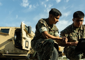 31st Marine Expeditionary Unit performs radio operability testing