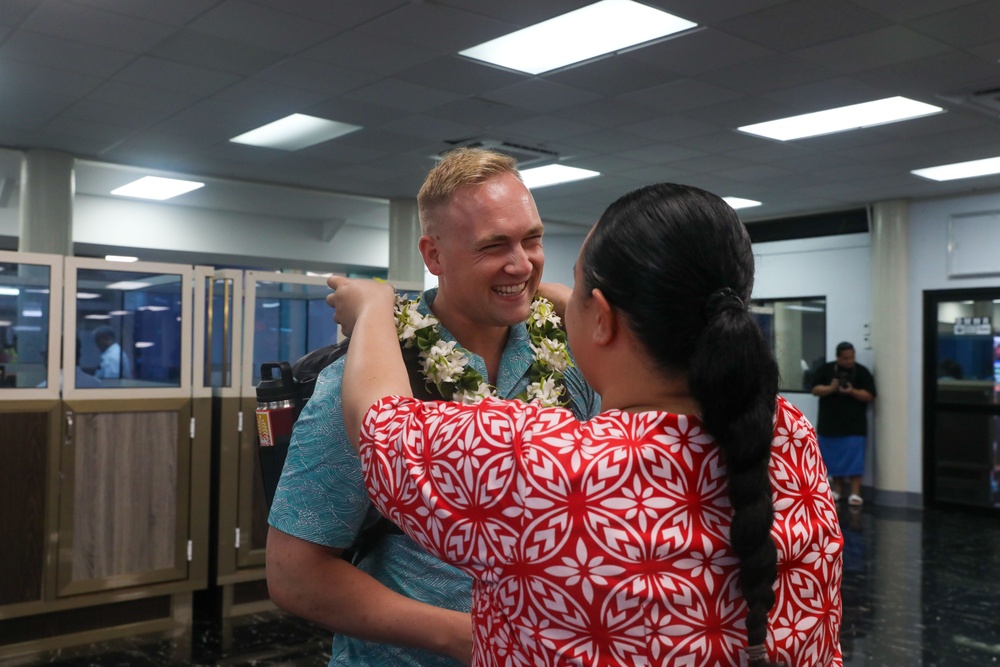 Sailors arrive in American Samoa to celebrate Navy Week