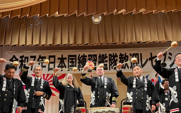 Captain Hockran Participates in Kanpai during the JMSDF Training Command Welcome Reception