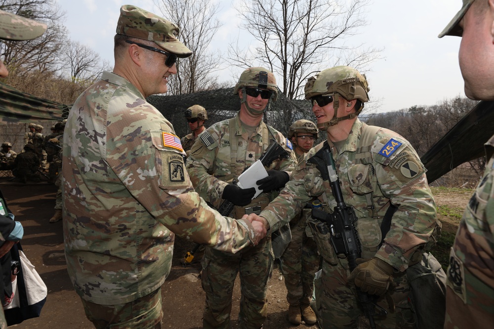 UNC, CFC, USFK Operations Team Visit EIB, ESB, and EFMB Candidates