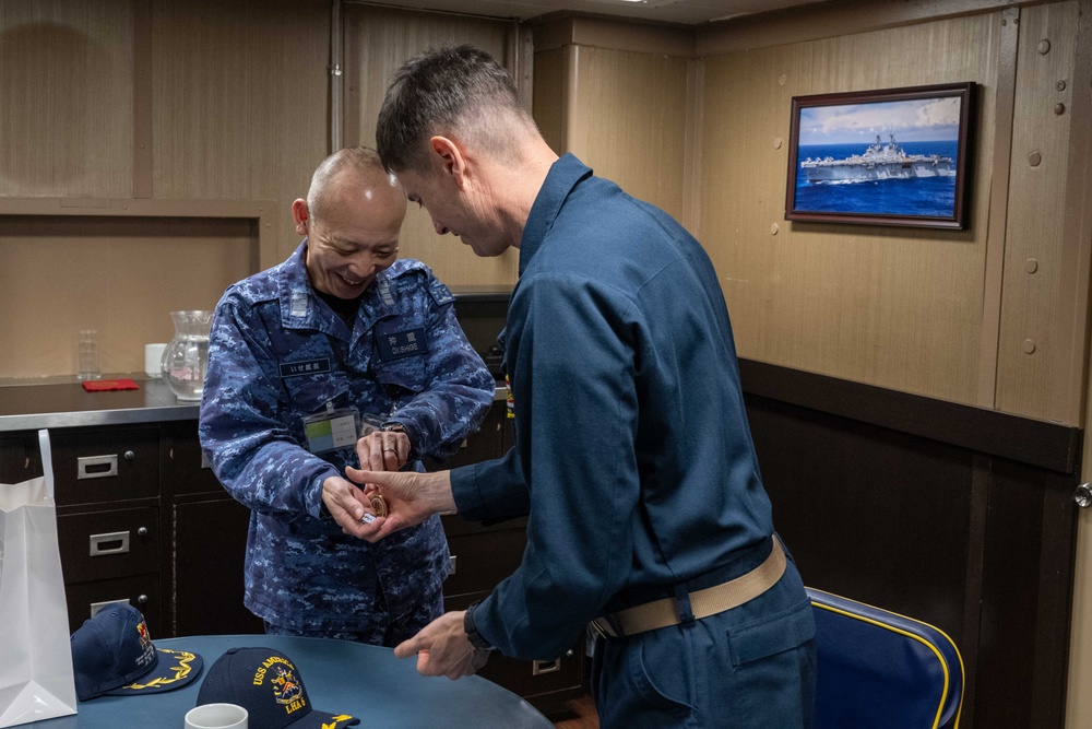 USS America Conducts JS ISE tours