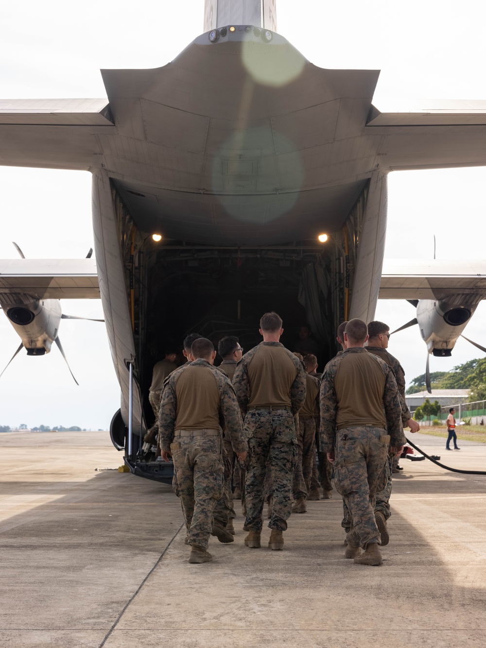 Balikatan 25: Marine Rotational Force – Darwin 25.3 arrives to Puerto Princesa
