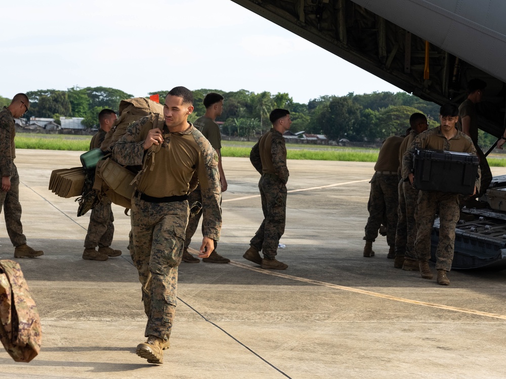 Balikatan 25: Marine Rotational Force – Darwin 25.3 arrives to Puerto Princesa