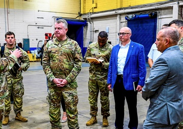 DLA Distribution Corpus Christi showcases capabilities to AMC leader