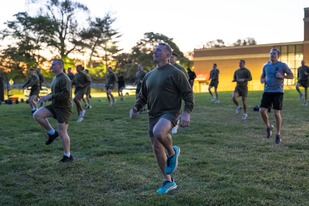 SD Hegseth, DNI Gabbard, MoH Recipient Meyer, SMMC Ruiz Participate in Morning PT wth U.S. Marines at JBMHH
