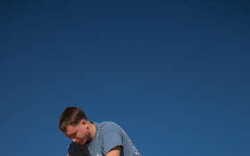 24th MEU Builds with Habitat for Humanity