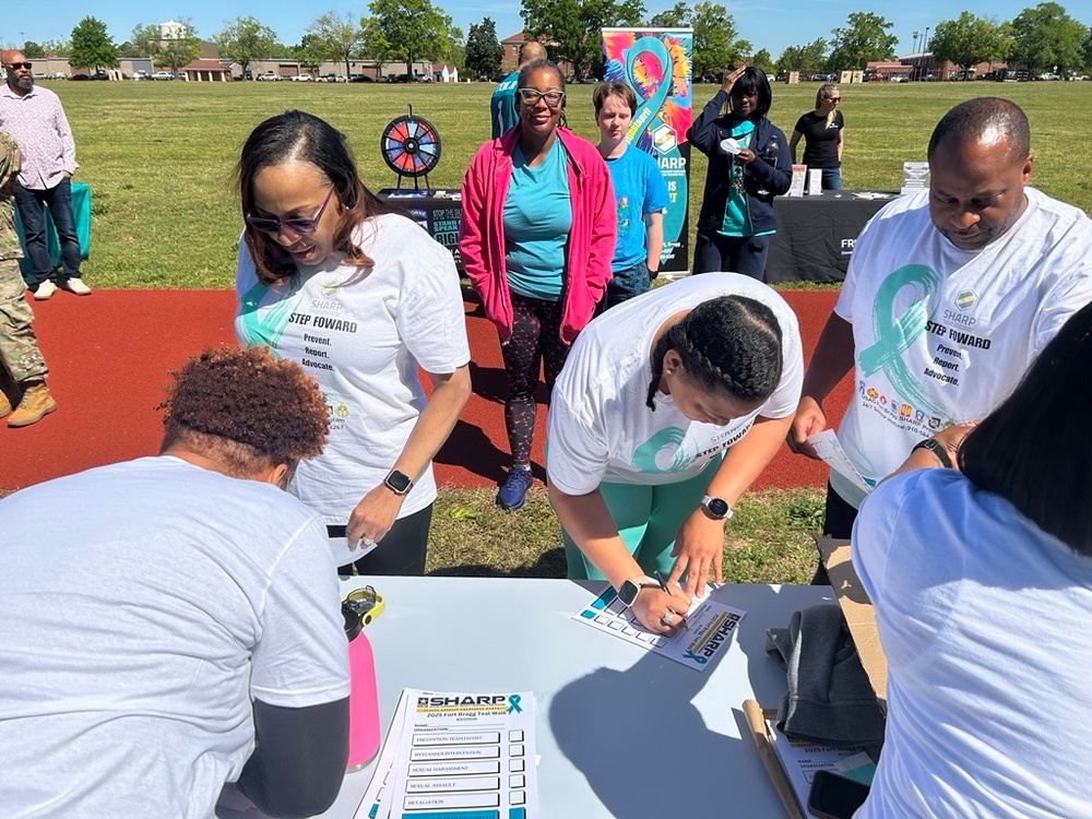 Fort Bragg Goes Full Teal Mode for Awareness