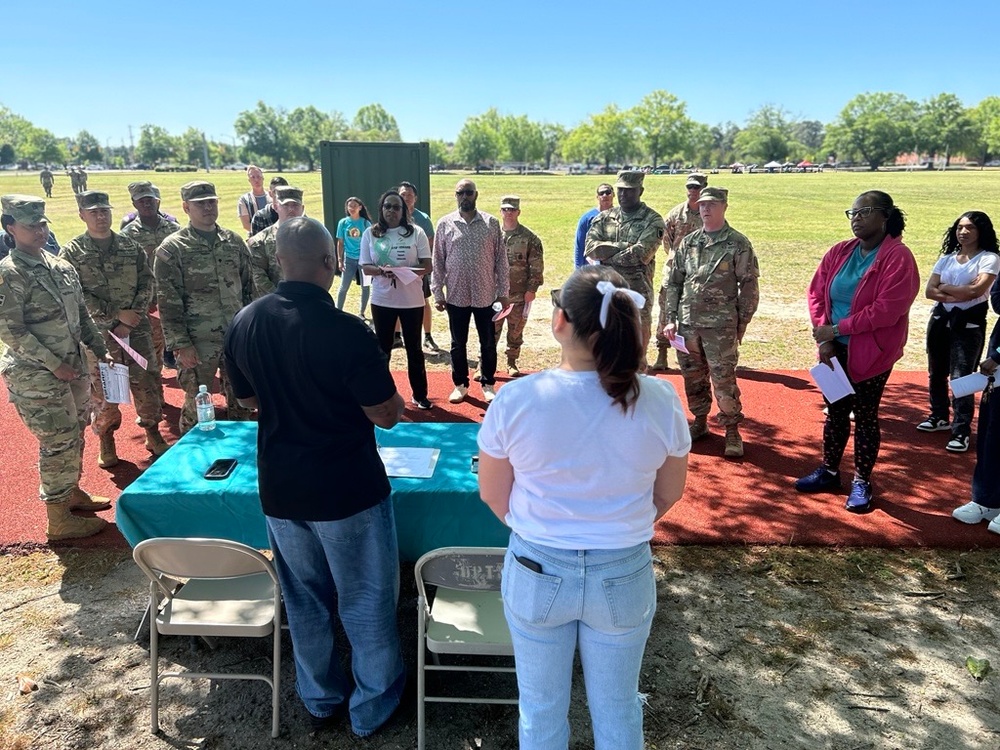 Fort Bragg Goes Full Teal Mode for Awareness