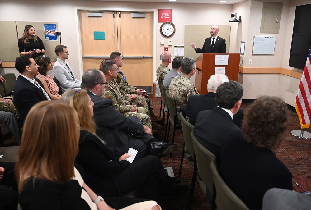 Deputy DS Hosts SES Ceremony
