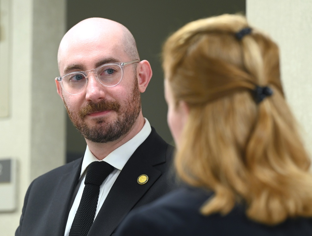 Deputy DS Hosts SES Ceremony