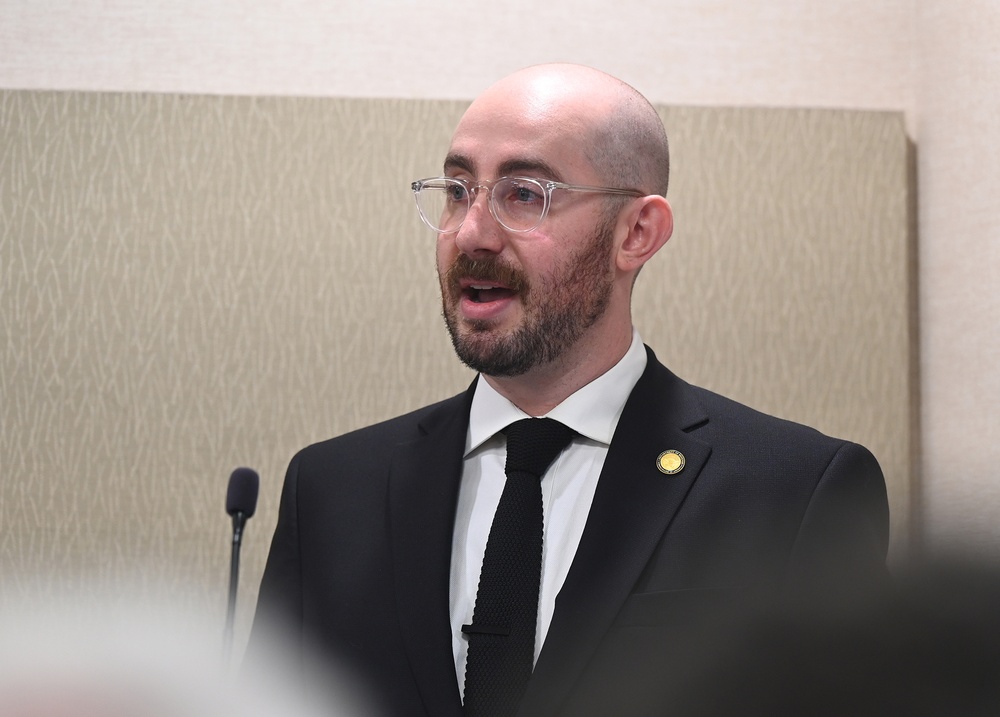Deputy DS Hosts SES Ceremony