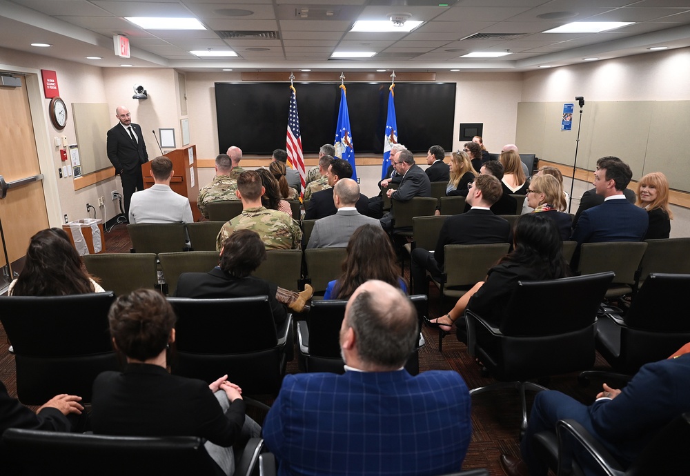 Deputy DS Hosts SES Ceremony