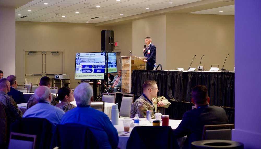 Air Force Life Cycle Management Center’s Training Directorate PEO Speaks at Forum