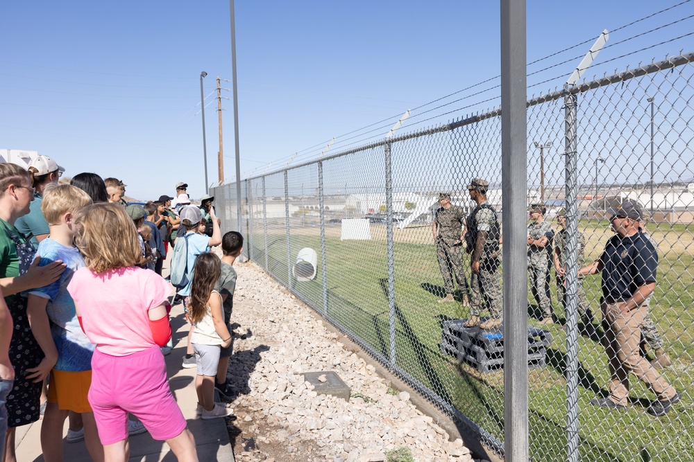 Home Educators of Yuma tour MCAS Yuma
