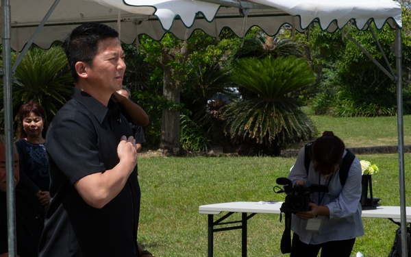 Shikina family hosts U.S. service members at Ishigaki Memorial Ceremony 80th anniversary