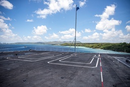Nimitz Pulls Into Guam