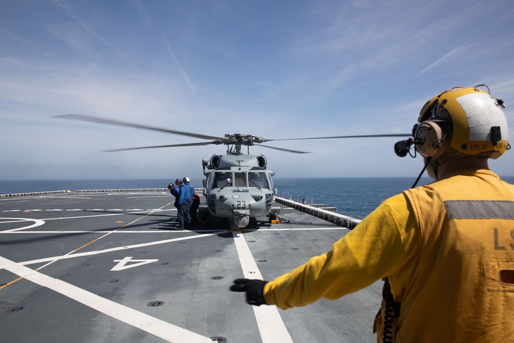 MH-60 On deck