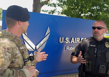 Robins’ military working dogs, Warner Robins Police team up to protect community